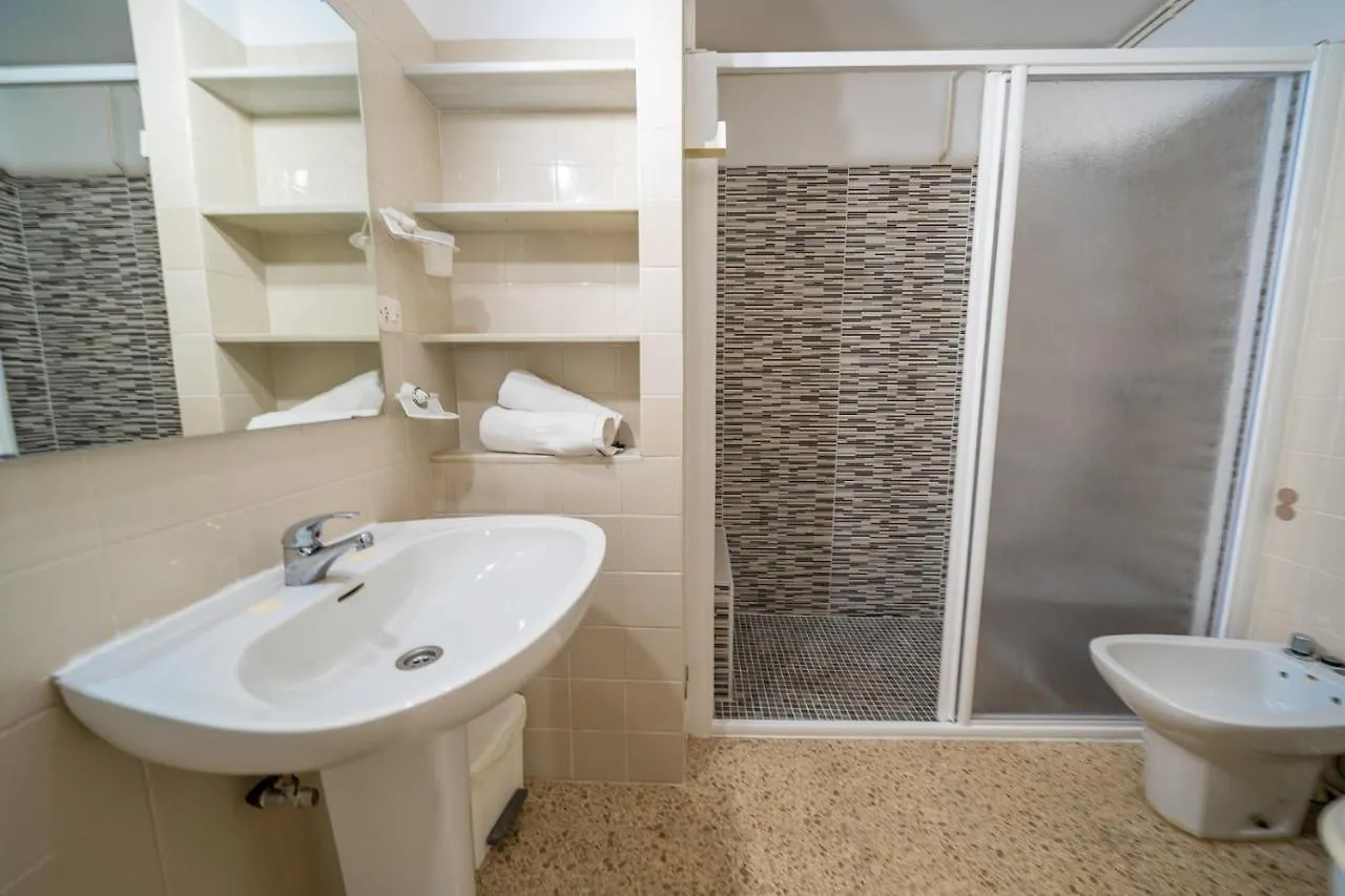 Villa Natura Lux, Piscina Privada Y Zona Exterior 또사데마르